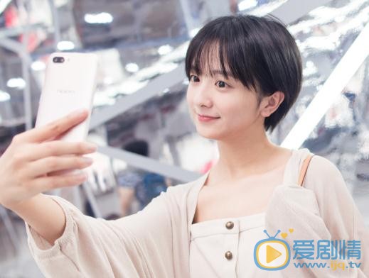 厉嘉琪夏日写真 厉嘉琪高清写真_厉嘉琪高清剧照