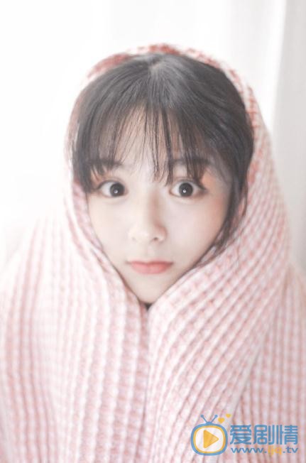 厉嘉琪随性写真 厉嘉琪高清写真_厉嘉琪高清剧照