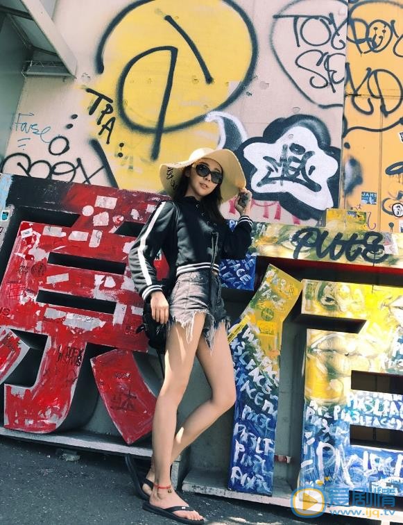 姜析源随性街拍 姜析源高清写真_姜析源高清剧照