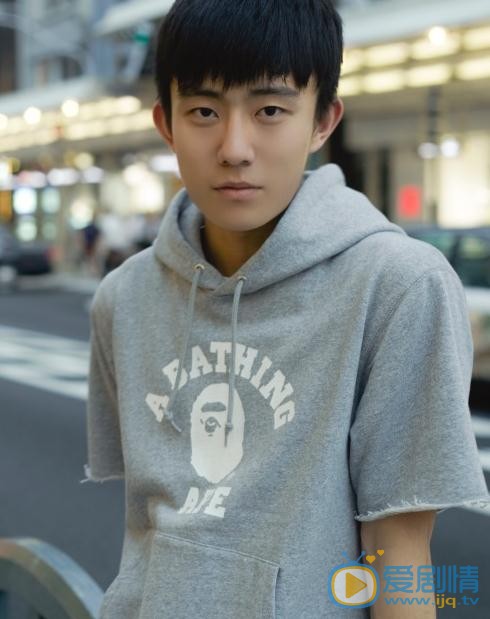 郑好街拍写真 郑好高清写真_郑好高清剧照