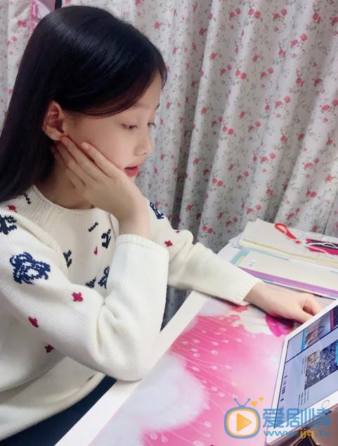 纪姿含生活照 纪姿含高清写真_纪姿含高清剧照