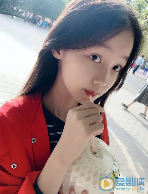 纪姿含生活照 纪姿含高清写真_纪姿含高清剧照