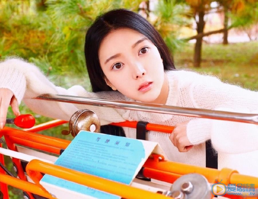 张蓝艺时尚大片 张蓝艺高清写真_张蓝艺高清剧照