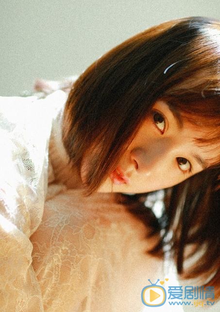 李依伊复古仙女写真 李依伊高清写真_李依伊高清剧照
