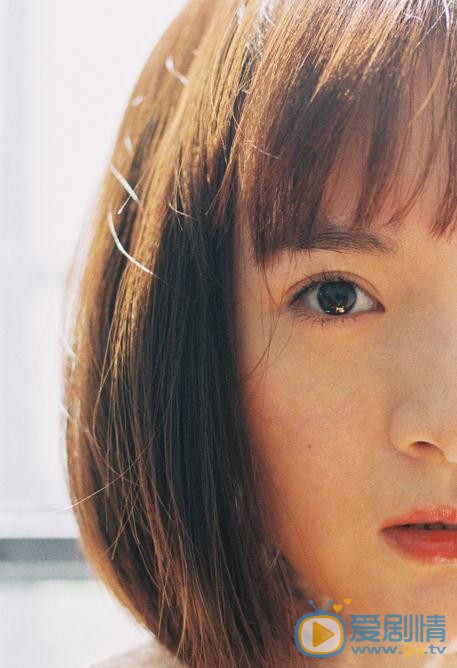 李依伊复古仙女写真 李依伊高清写真_李依伊高清剧照