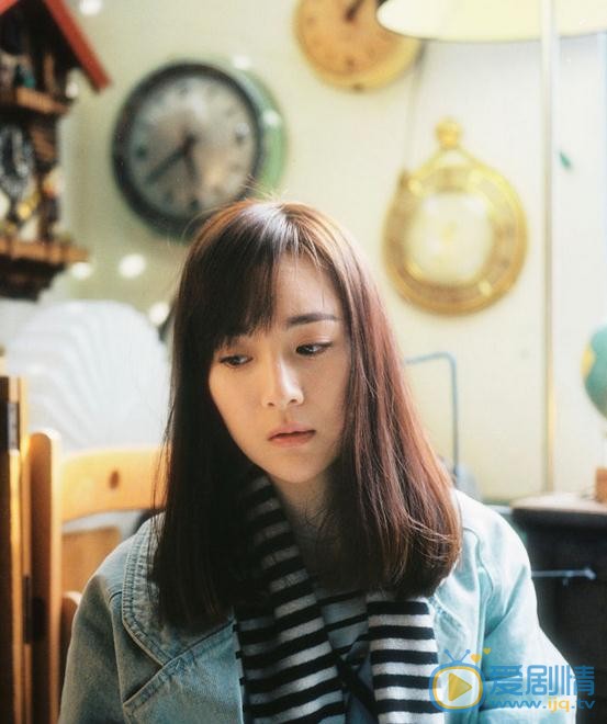 李依伊文艺气质写真 李依伊高清写真_李依伊高清剧照