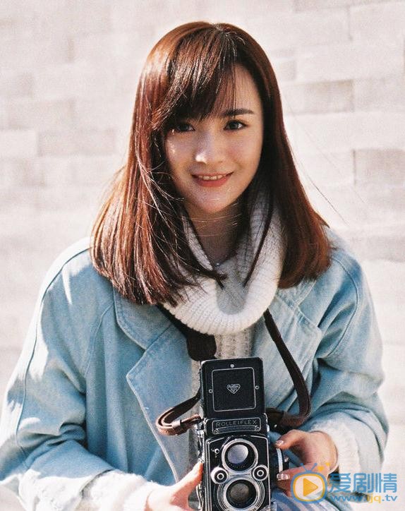 李依伊文艺气质写真 李依伊高清写真_李依伊高清剧照