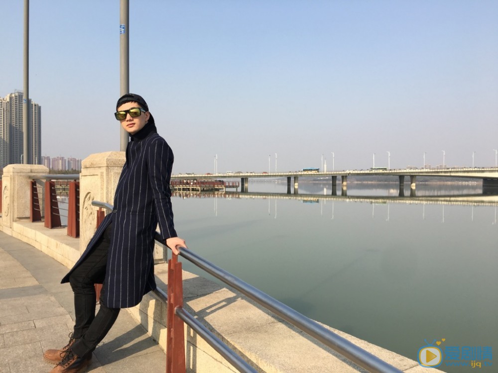 周禹彤生活照写真 周禹彤高清写真_周禹彤高清剧照