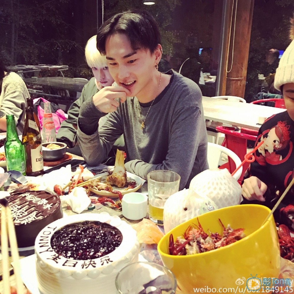刘彤生活照写真 刘彤高清写真_刘彤高清剧照