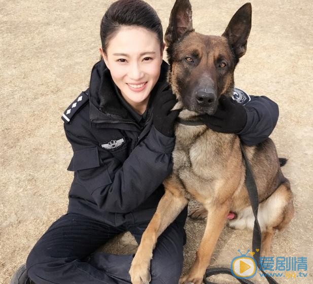 侯梦莎片场照 侯梦莎高清写真_侯梦莎高清剧照