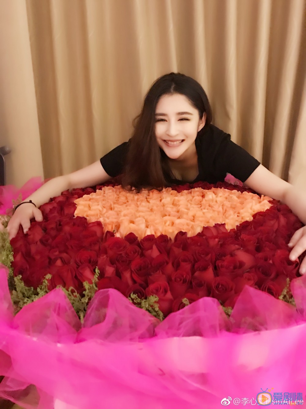 花谢花飞花满天倾城公主是谁演的？倾城公主扮演者李心艾个人资料及生活写真照欣赏