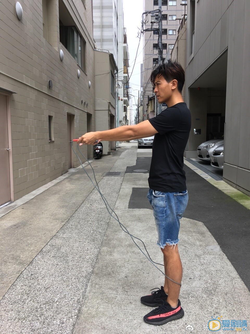 杨铮生活照 杨铮高清写真_杨铮高清剧照