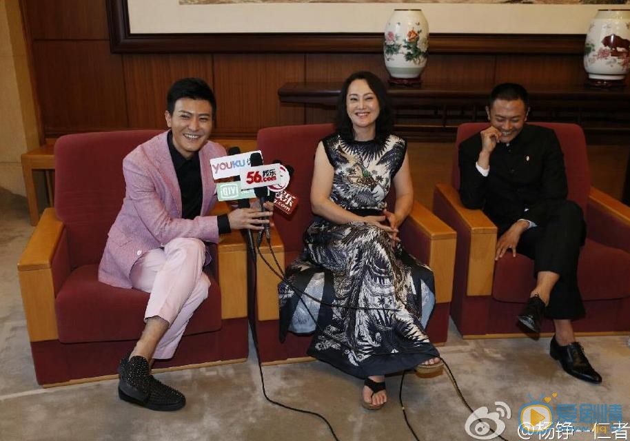 杨铮活动照 杨铮高清写真_杨铮高清剧照