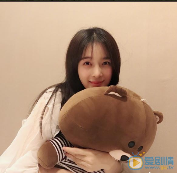 极光之恋中何静文是谁演的？何静文扮演者赵韩樱子个人资料、写真及生活照欣赏