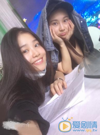 李君婕俏丽写真 李君婕高清写真_李君婕高清剧照