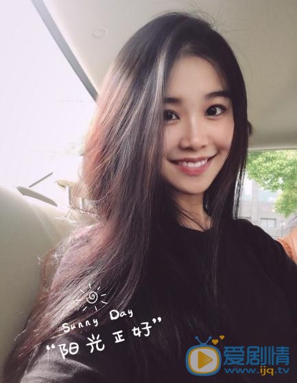 李君婕俏丽写真 李君婕高清写真_李君婕高清剧照