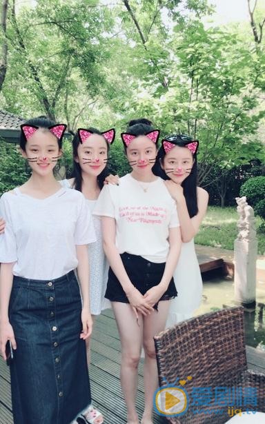 崔心心与人合照 崔心心高清写真_崔心心高清剧照