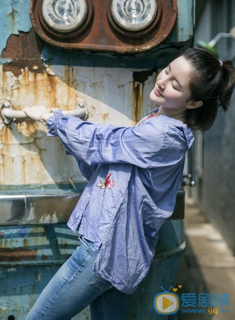 崔心心街拍写真 崔心心高清写真_崔心心高清剧照