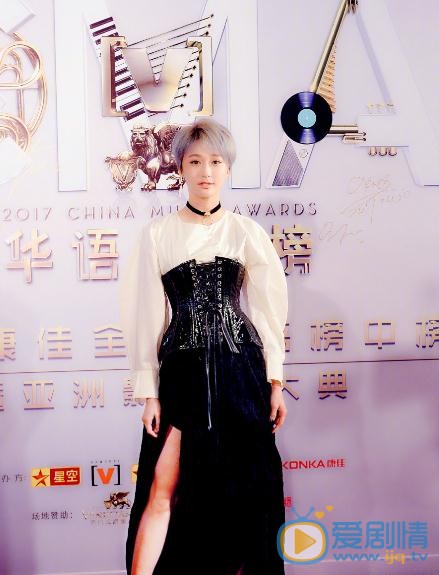 陈冰活动照 陈冰高清写真_陈冰高清剧照