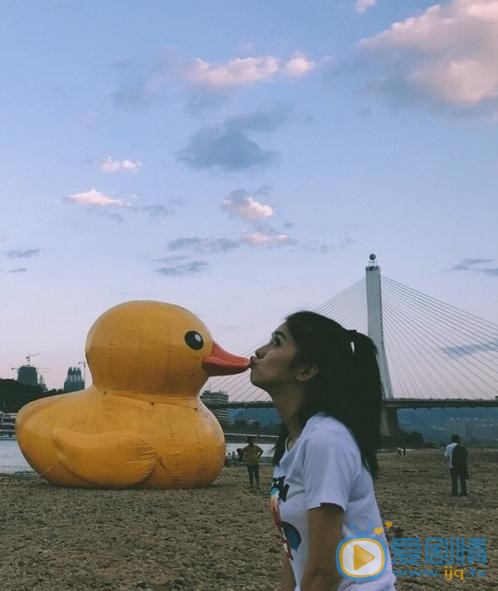 奚美丽生活照 奚美丽高清写真_奚美丽高清剧照