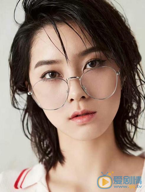 奚美丽时尚写真 奚美丽高清写真_奚美丽高清剧照