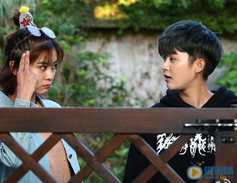 奚美丽《那一场呼啸而过的青春》剧照 奚美丽高清写真_奚美丽高清剧照