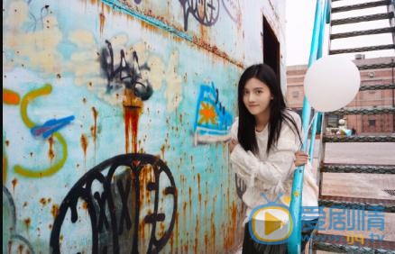 韩婕妤街拍写真