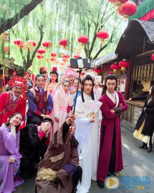 李孟羲片场照 李孟羲高清写真_李孟羲高清剧照