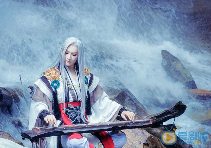李孟羲白发写真 李孟羲高清写真_李孟羲高清剧照