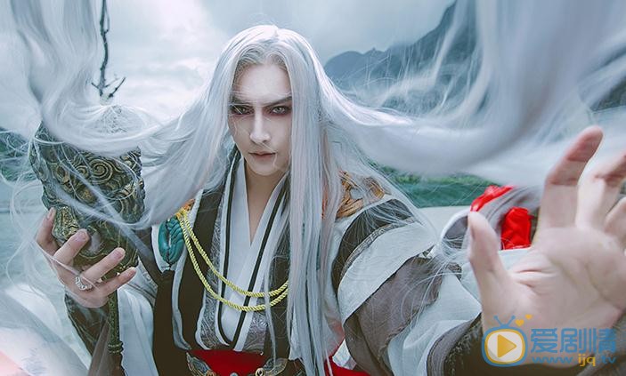 李孟羲白发写真 李孟羲高清写真_李孟羲高清剧照
