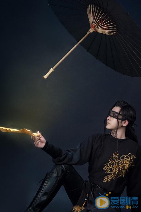 李孟羲黑色写真 李孟羲高清写真_李孟羲高清剧照