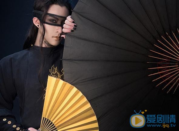 李孟羲黑色写真 李孟羲高清写真_李孟羲高清剧照
