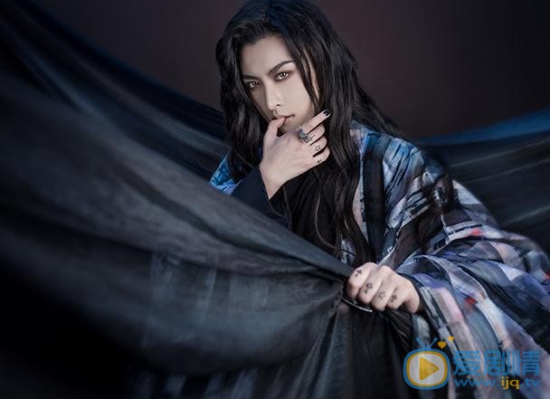 李孟羲黑色写真 李孟羲高清写真_李孟羲高清剧照