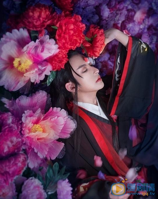 李孟羲浮影流花写真 李孟羲高清写真_李孟羲高清剧照