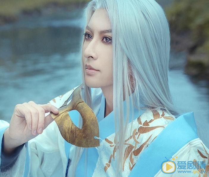 李孟羲面具写真 李孟羲高清写真_李孟羲高清剧照