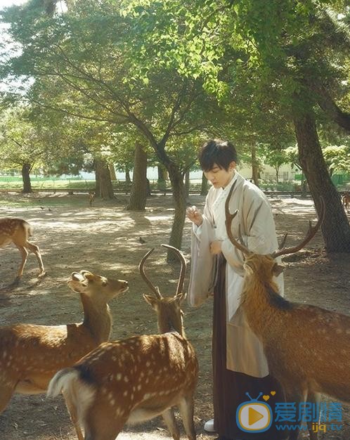 李孟羲汉服写真 李孟羲高清写真_李孟羲高清剧照