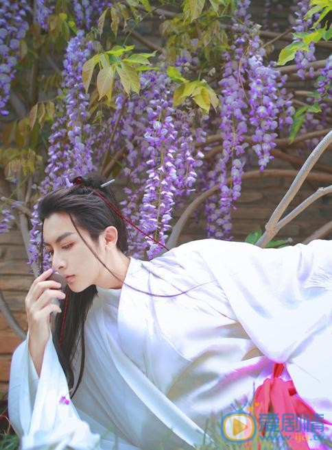李孟羲白色写真 李孟羲高清写真_李孟羲高清剧照