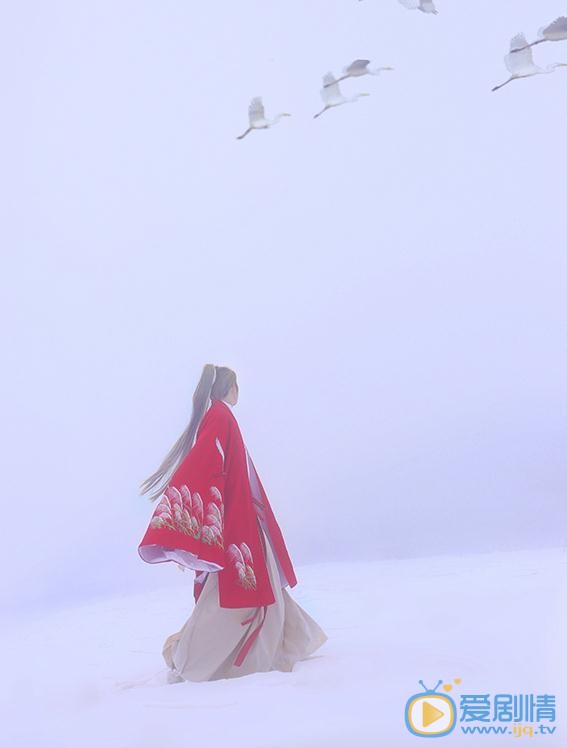 李孟羲红色写真 李孟羲高清写真_李孟羲高清剧照