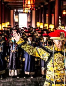 天下粮田中乾隆帝为什么要验田鸟，金殿验鸟的结果是什么？