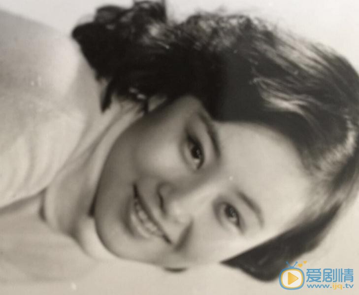 邬君梅早期照 邬君梅高清写真_邬君梅高清剧照
