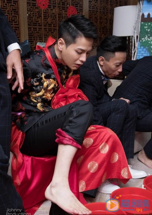 罗仲谦结婚照 罗仲谦高清写真_罗仲谦高清剧照