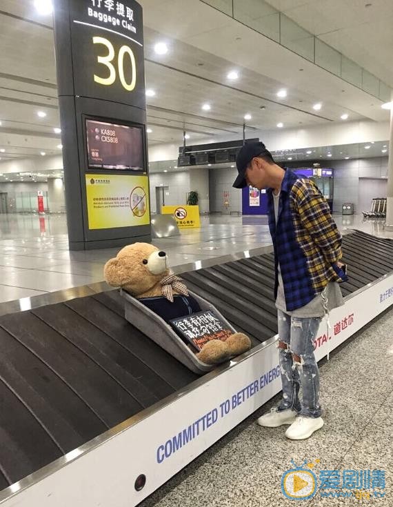 罗仲谦生活照 罗仲谦高清写真_罗仲谦高清剧照