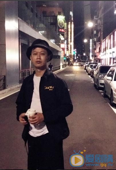 陈木易片场照写真 陈木易街拍写真