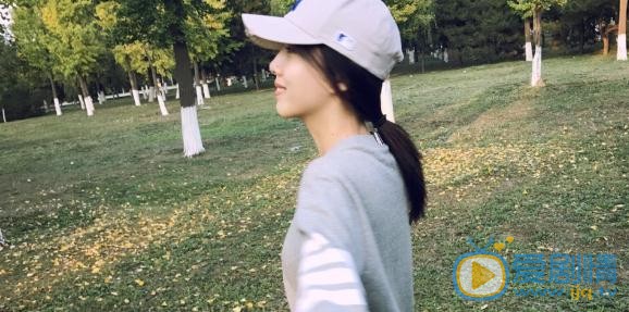 刘熙彤清纯写真 刘熙彤高清写真_刘熙彤高清剧照