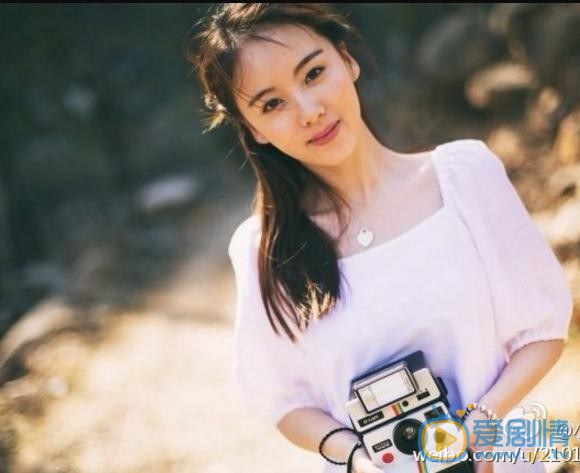 刘熙彤文艺写真