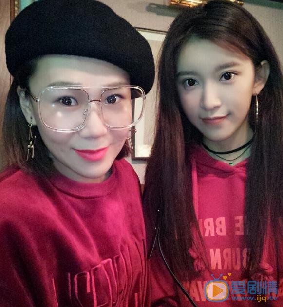 张琳艺与人合照 张琳艺高清写真_张琳艺高清剧照