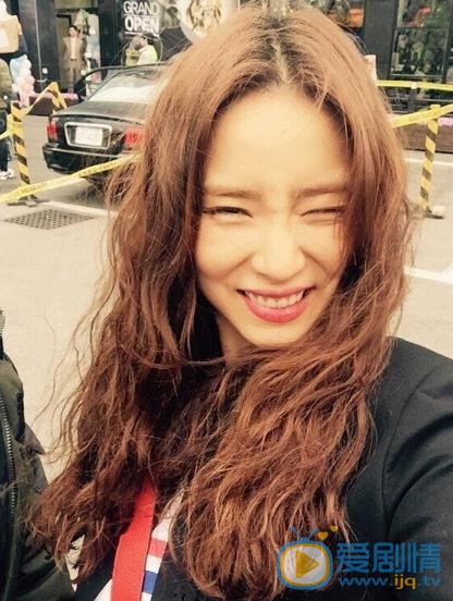 申世景生活照 申世景高清写真_申世景高清剧照