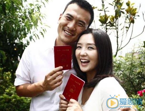 赫子铭个人资料简介 赫子铭和何洁晒结婚照