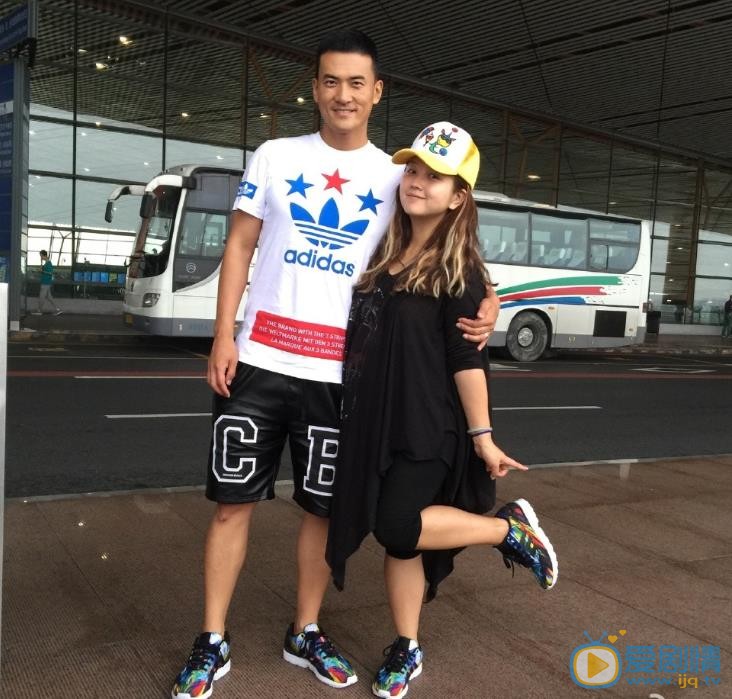 赫子铭和何洁亲密照 赫子铭高清写真_赫子铭高清剧照