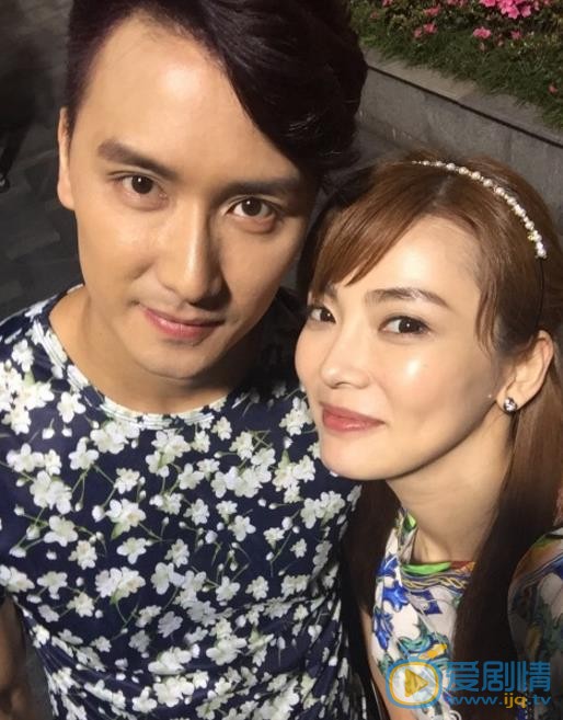 巫迪文和老婆合照 巫迪文和老婆合照